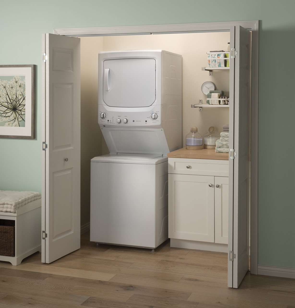 LAUNDRY CENTER Image
